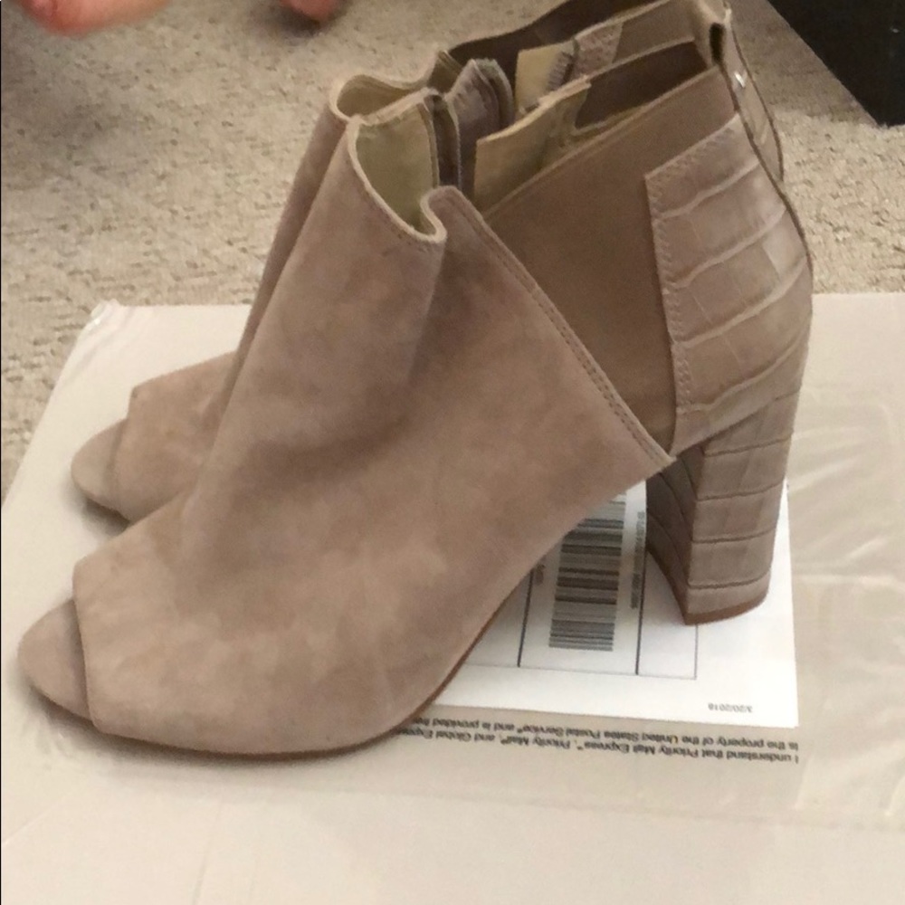 Marc Fisher - image 2